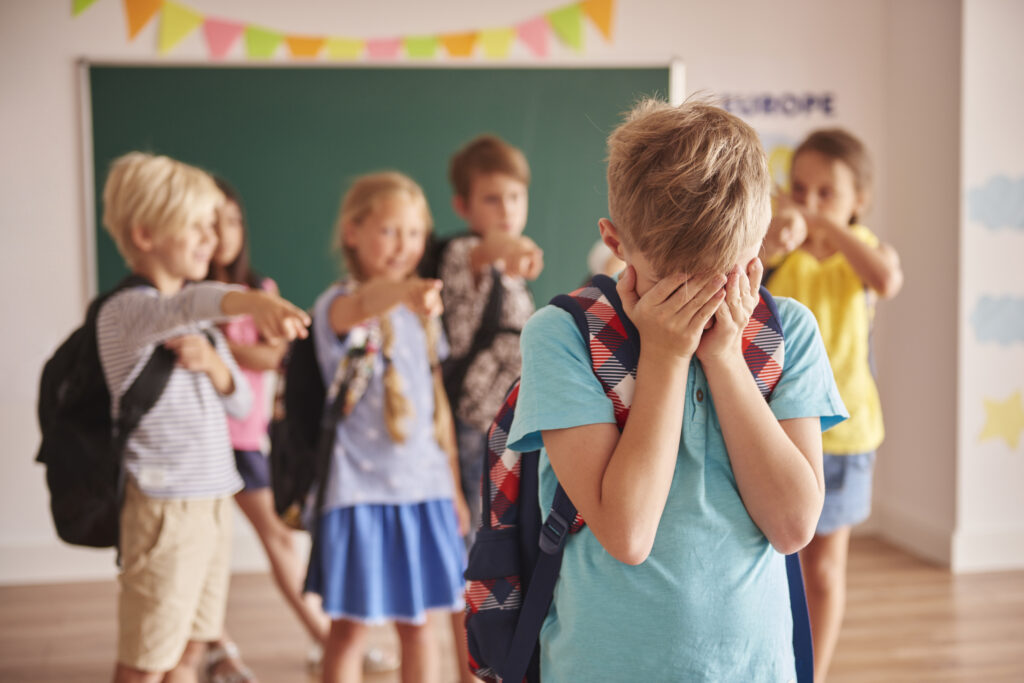 Bullying-ul în școli: Protejarea copiilor prin educație 1 cursuri shakespeare school
