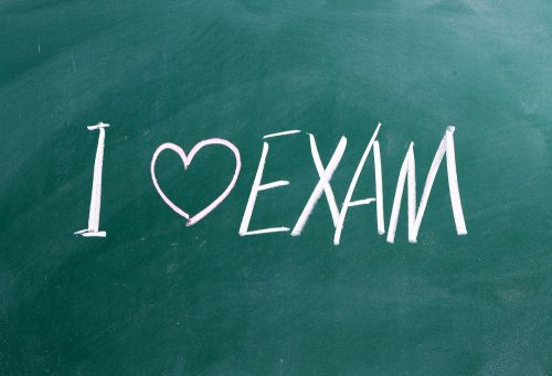 Examenele Cambridge devin usoare