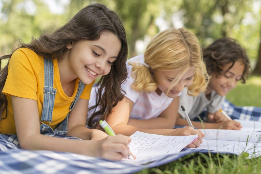 Cum îl ajută o tabără internațională pe copilul tău? 4 articol tabere de engleza Anglia SUA 1