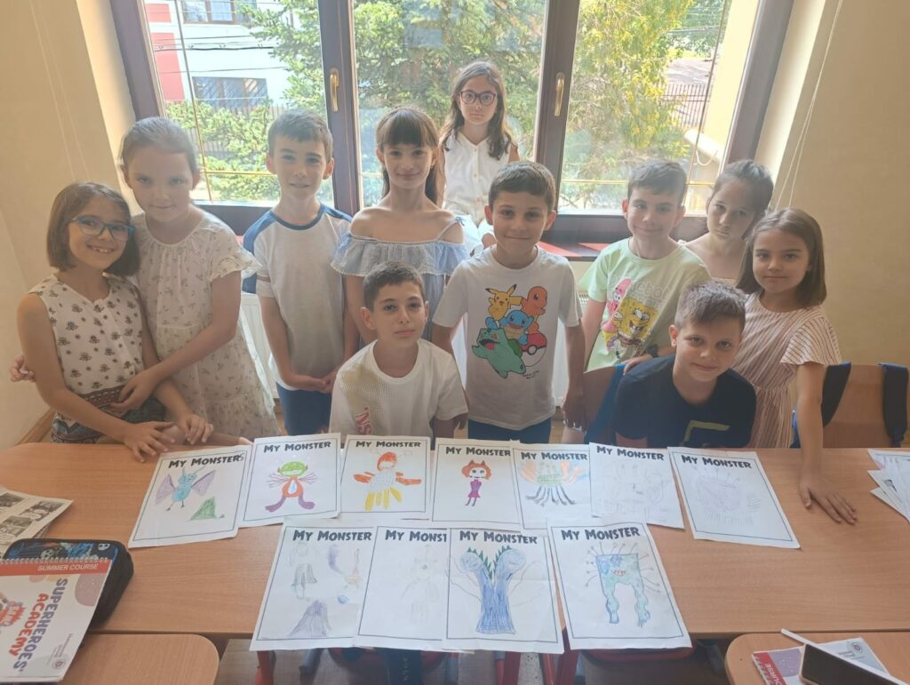 Cum se dezvoltă un copil învățând limba engleză? 4 shakespeare school cursuri de engleza