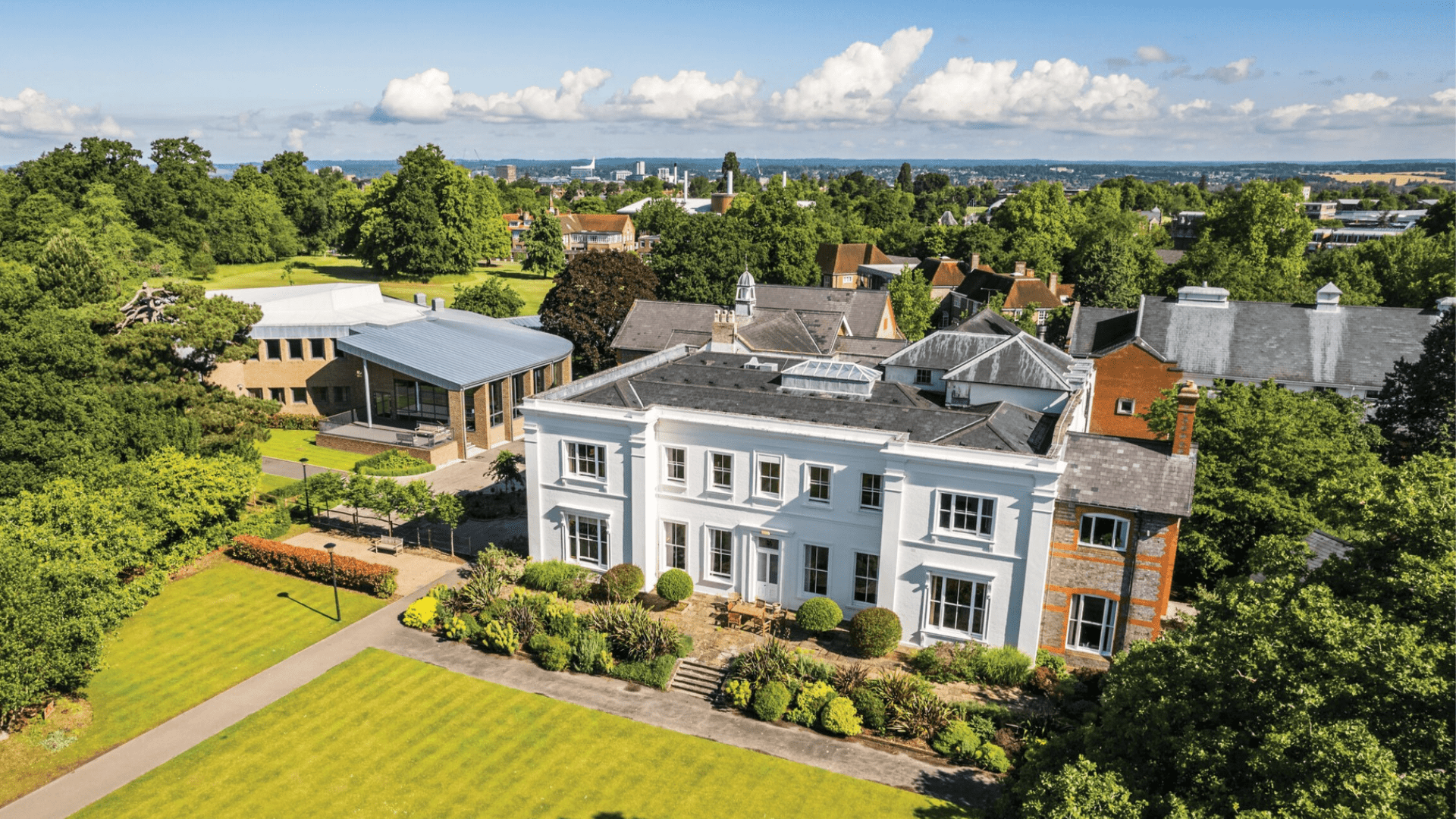 Leighton Park School