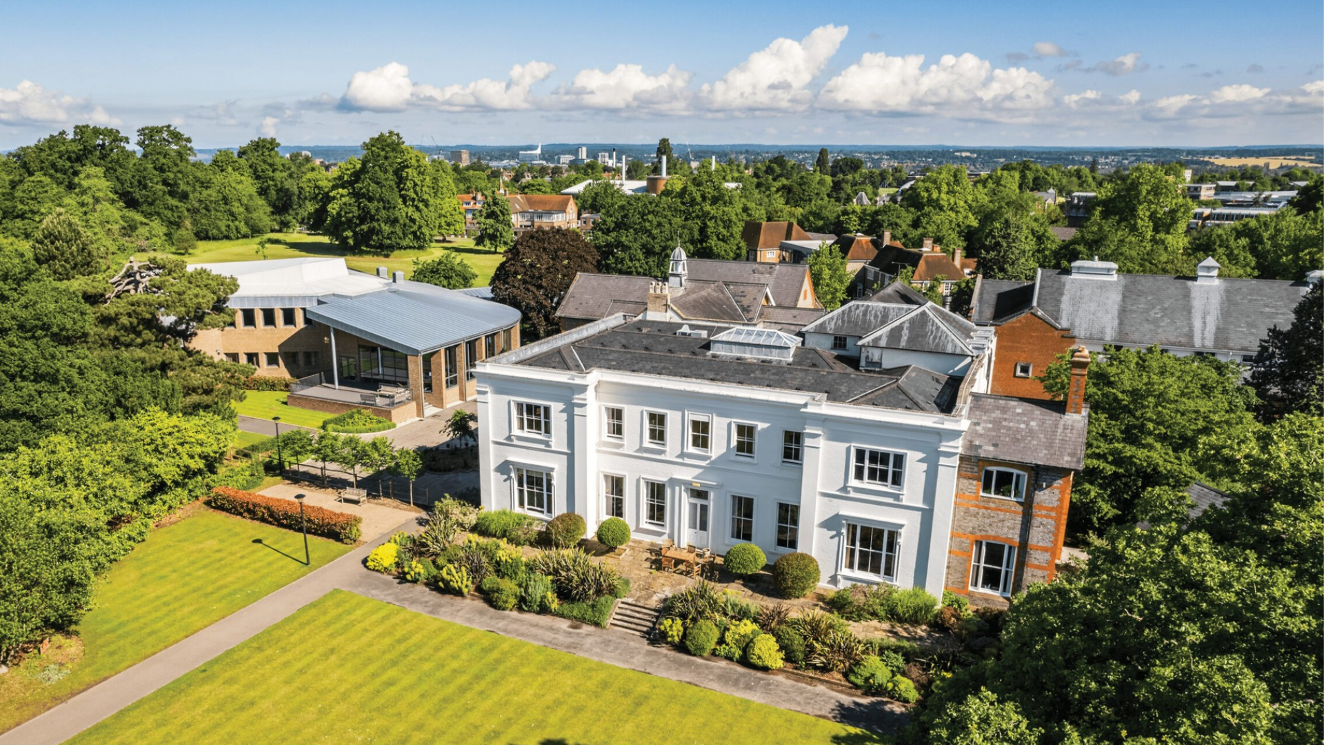 Leighton Park School