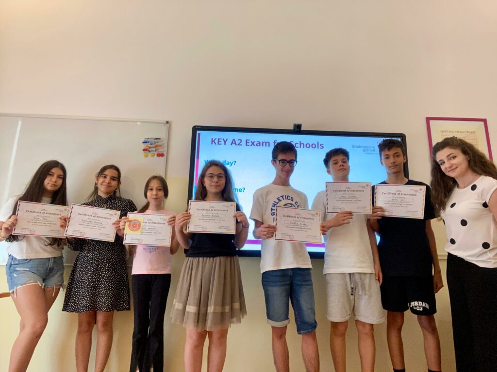 Cursuri de vară în engleză pentru copilul tău 3 cursuri de engleza vara Shakespeare School
