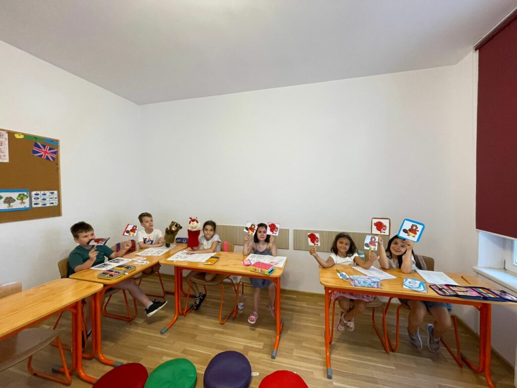 Cursuri de vară în engleză pentru copilul tău 2 cursuri vara engleza copii Shakespeare School