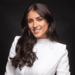 Miruna Constantin Vreau Sa Studiez in America Europa 300x300px