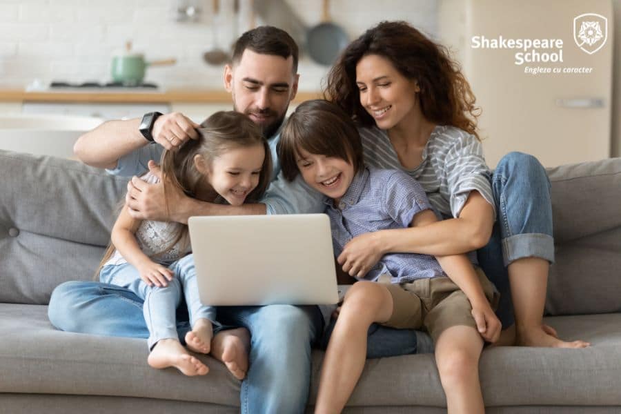 Copiii și dispozitivele digitale: când timpul în fața ecranelor e prea mult 2 Copiii si dispozitivele digitale cand timpul in fata ecranelor e prea mult 2