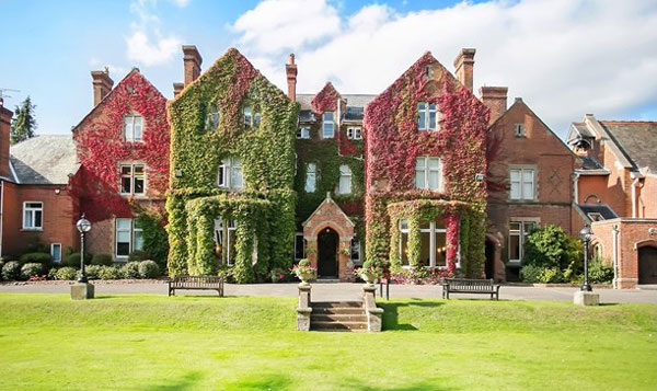 Ce beneficii ofera taberele internationale de limba engleza? 6 Queen Anne’s School