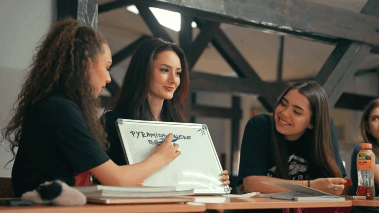 cursuri-pregatire-examene-cambridge-IELTS-7